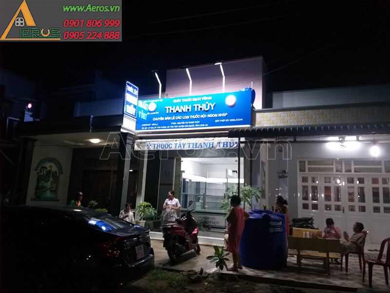 Thi công nội thất nhà thuốc Tâm Việt của anh Trí tại quận 10, TP.HCM